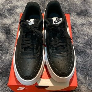 WOMENS NIKE COURT VISION ALTA SNEAKERS